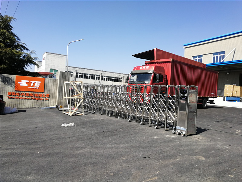 青島泰科電子-電動(dòng)伸縮門(mén)