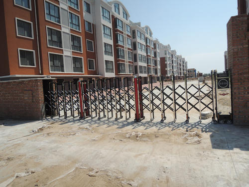 電動伸縮門在日常使用中容易發(fā)生的問題？