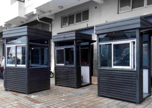 鋼結(jié)構(gòu)崗?fù)と绾芜M行清洗